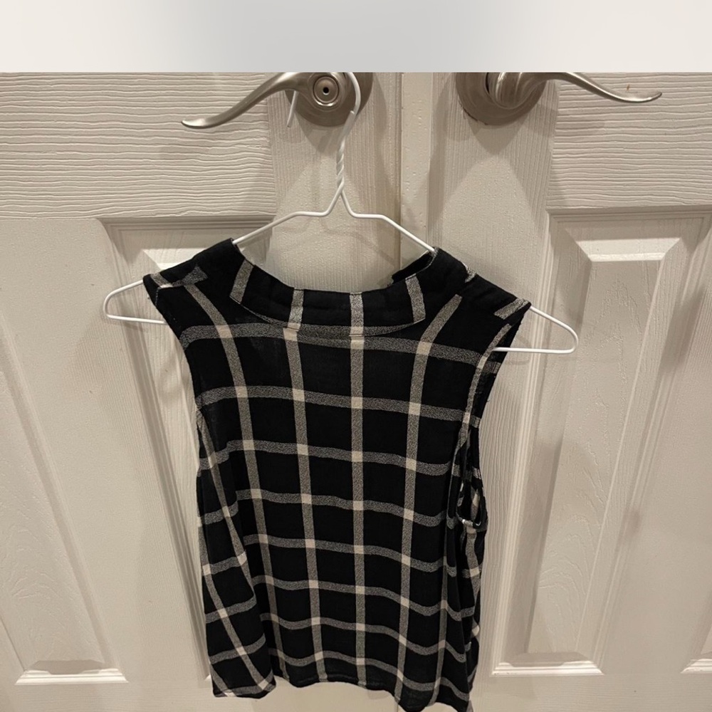 BP Black and White Grid Muscle Tee